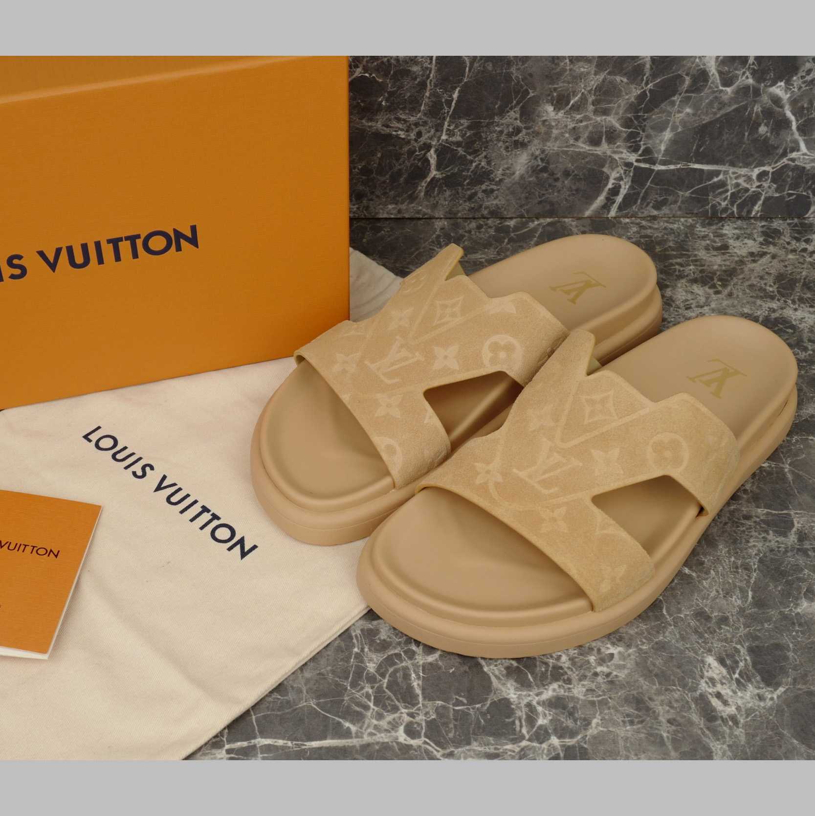 Louis Vuitton LV Oasis Mule   1AHSET - DopestKickz