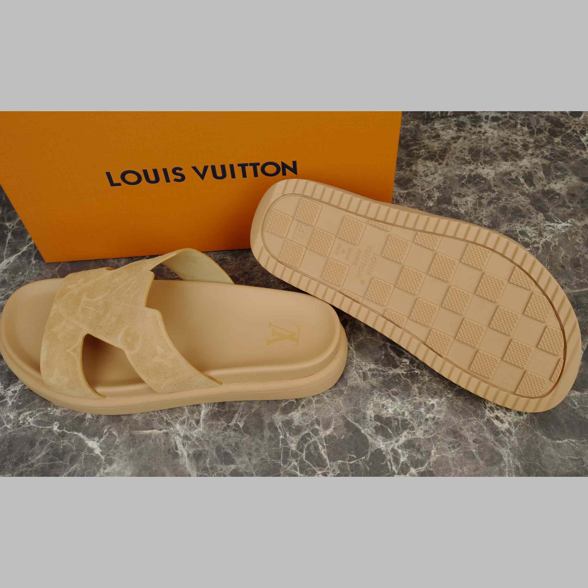 Louis Vuitton LV Oasis Mule   1AHSET - DopestKickz