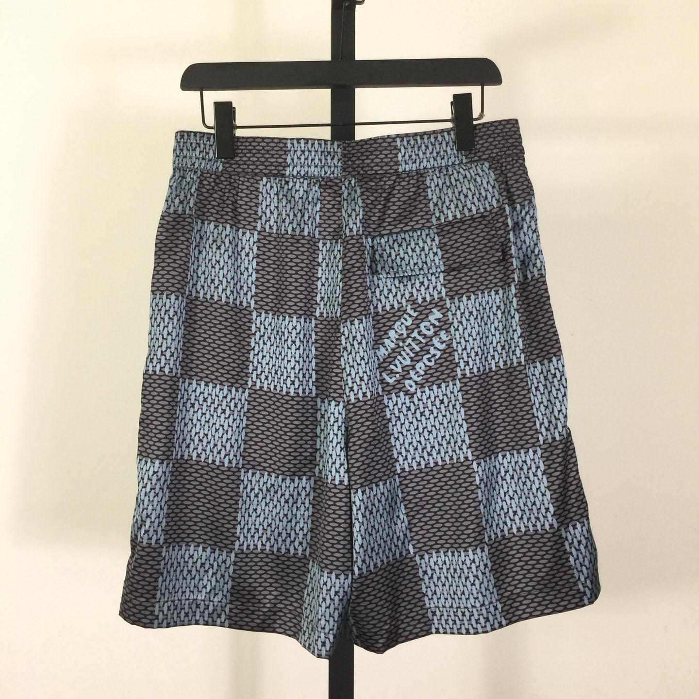 Louis Vuitton Damier Silk Shorts   1AHVT9 - DopestKickz