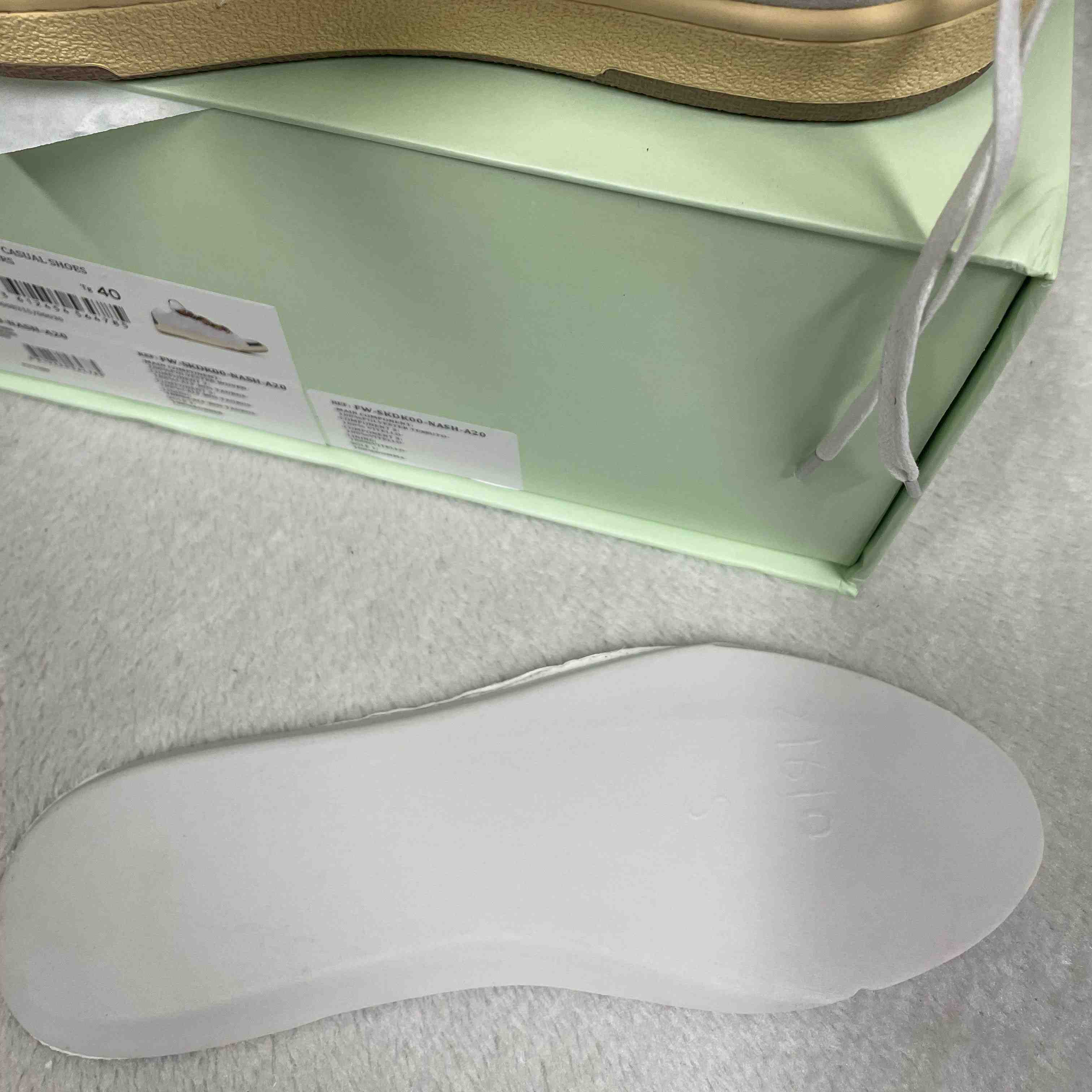 Lanvin Curb lace-up Sneakers - DopestKickz