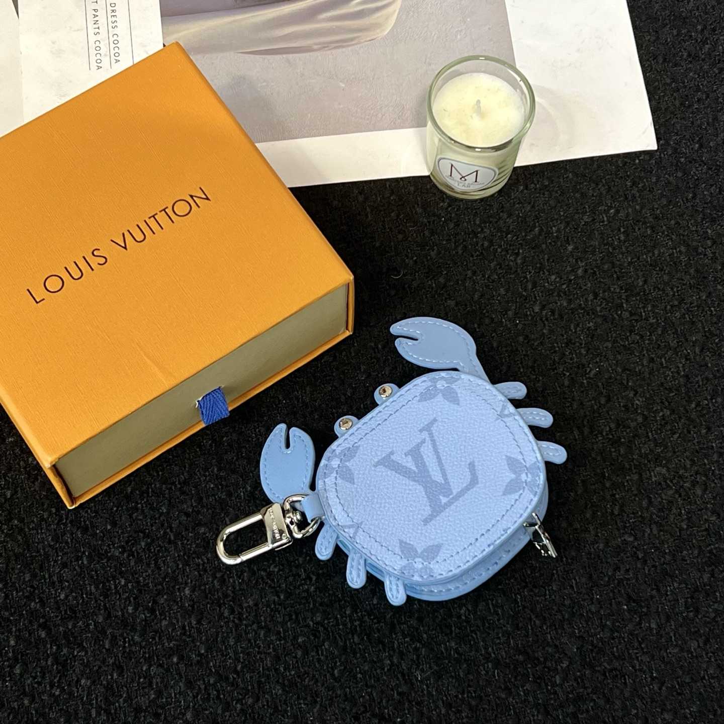 Louis Vuitton LV Crab Bag Charm   M02525 - DopestKickz