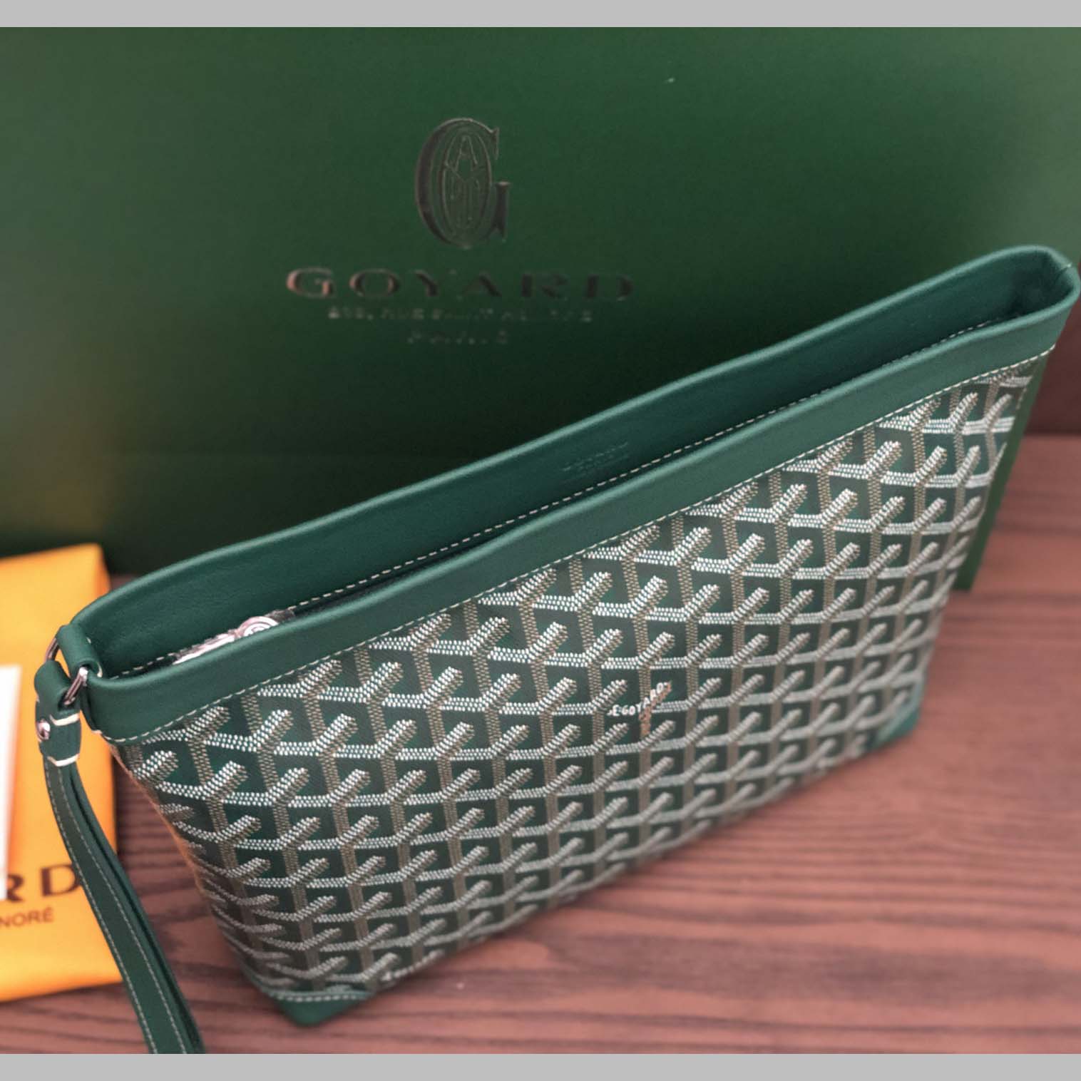Goyard Conti Pouch - DopestKickz