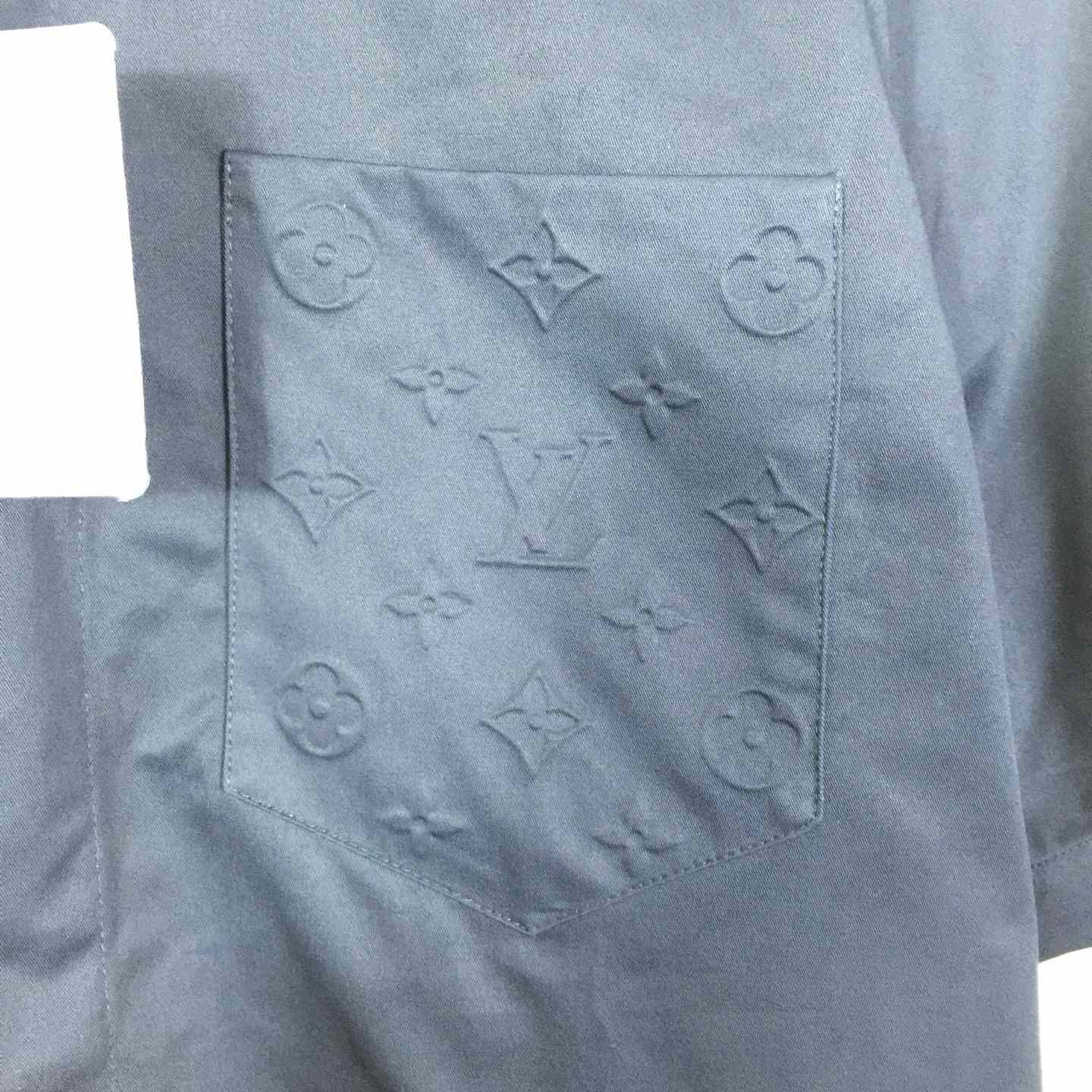 Louis Vuitton Monogram Pocket Short-Sleeved Shirt   1AHVYK - DopestKickz