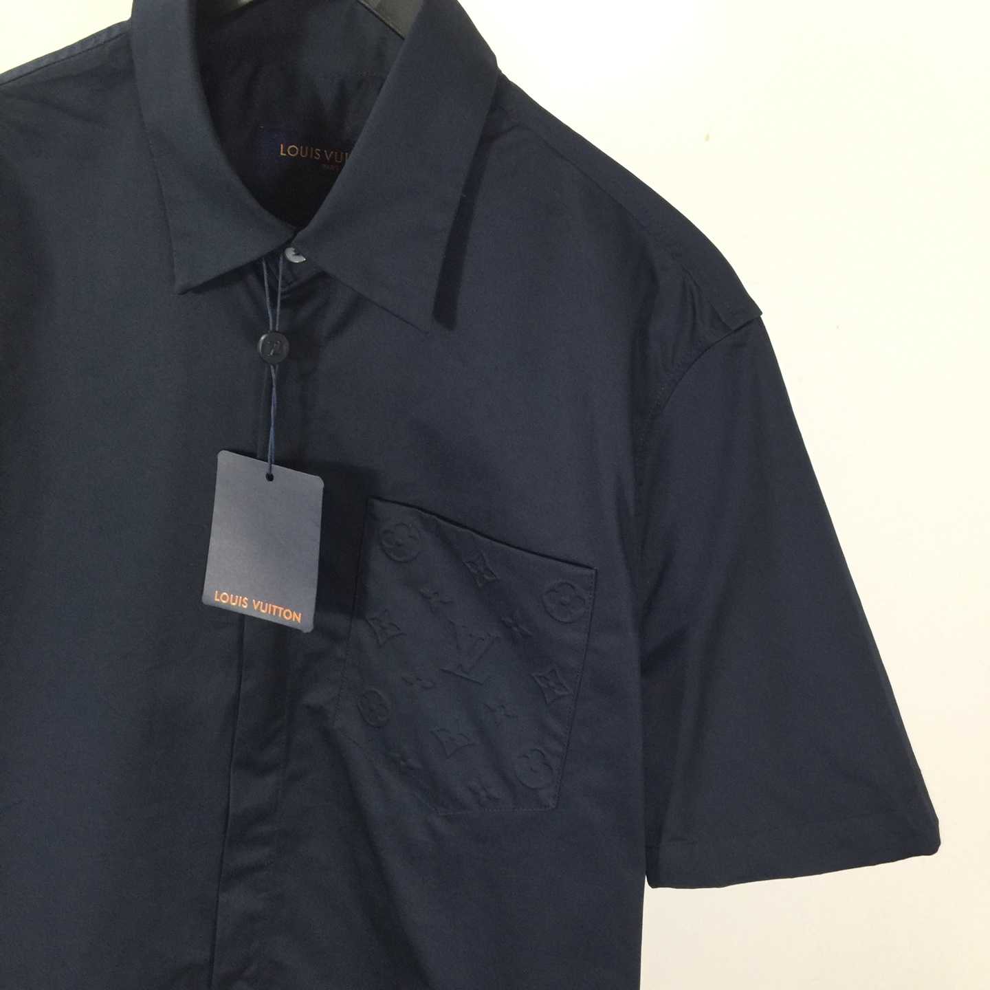 Louis Vuitton Monogram Pocket Short-Sleeved Shirt   1AHVYK - DopestKickz