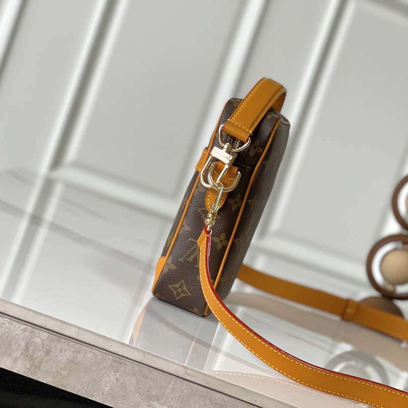 Louis Vuitton Danube   M14013 - DopestKickz