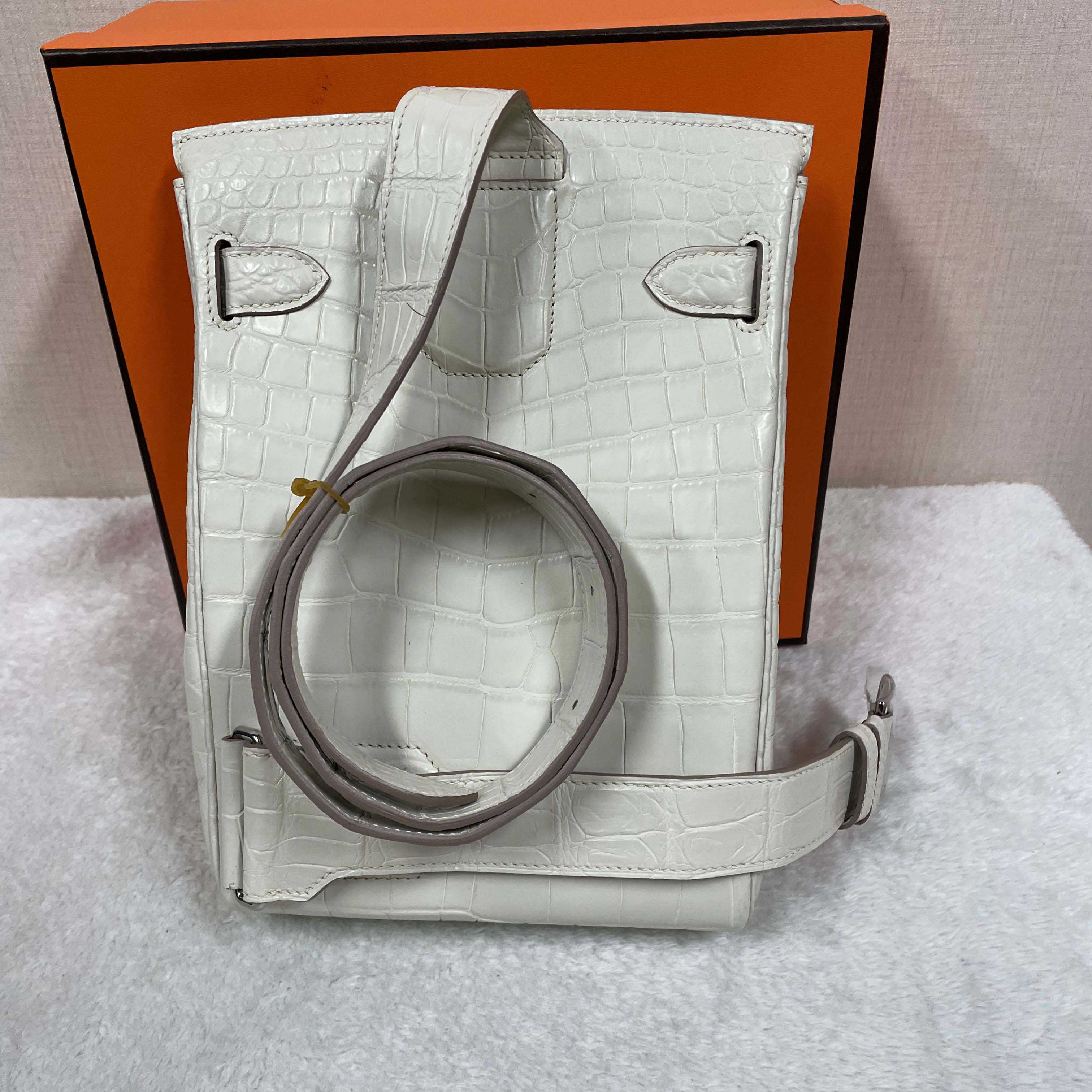 Hermes Hac-a-Dos Beton Croco PHW - DopestKickz