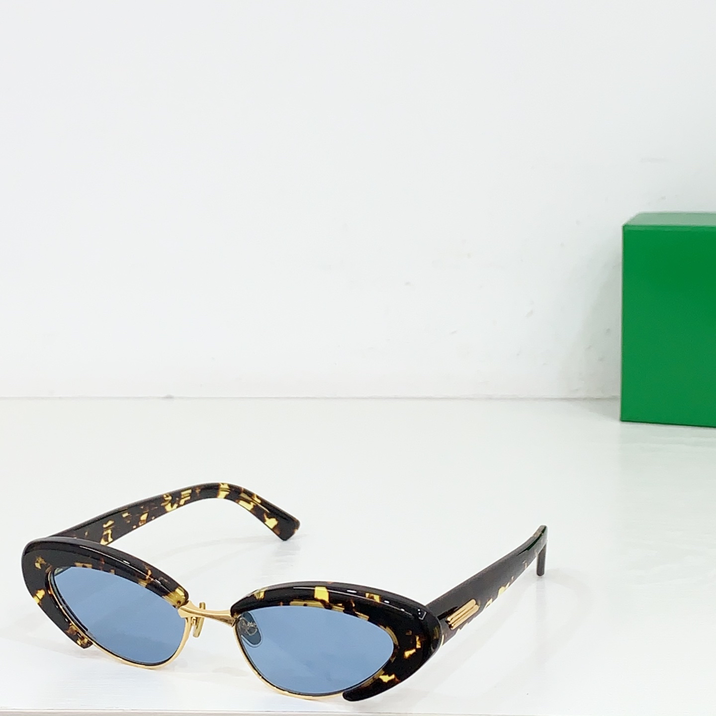 Bottega Veneta Angle Cat Eye Sunglasses    - DopestKickz