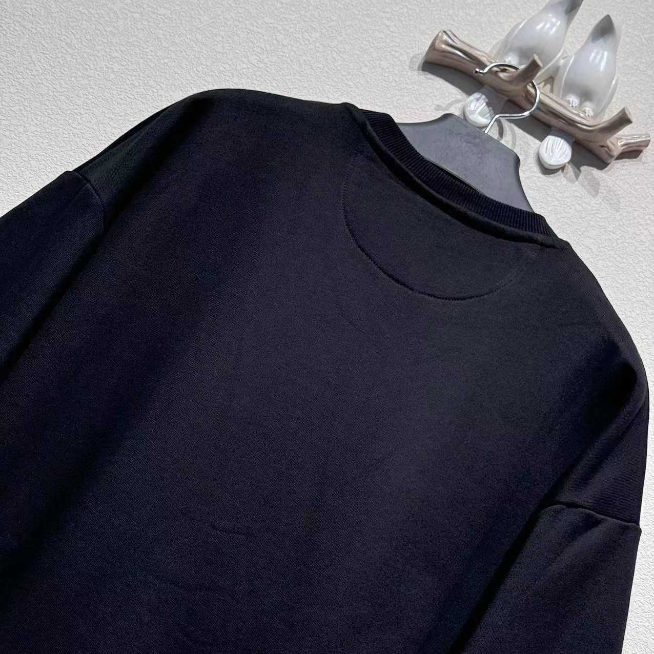 Fendi FF Sweatshirt - DopestKickz