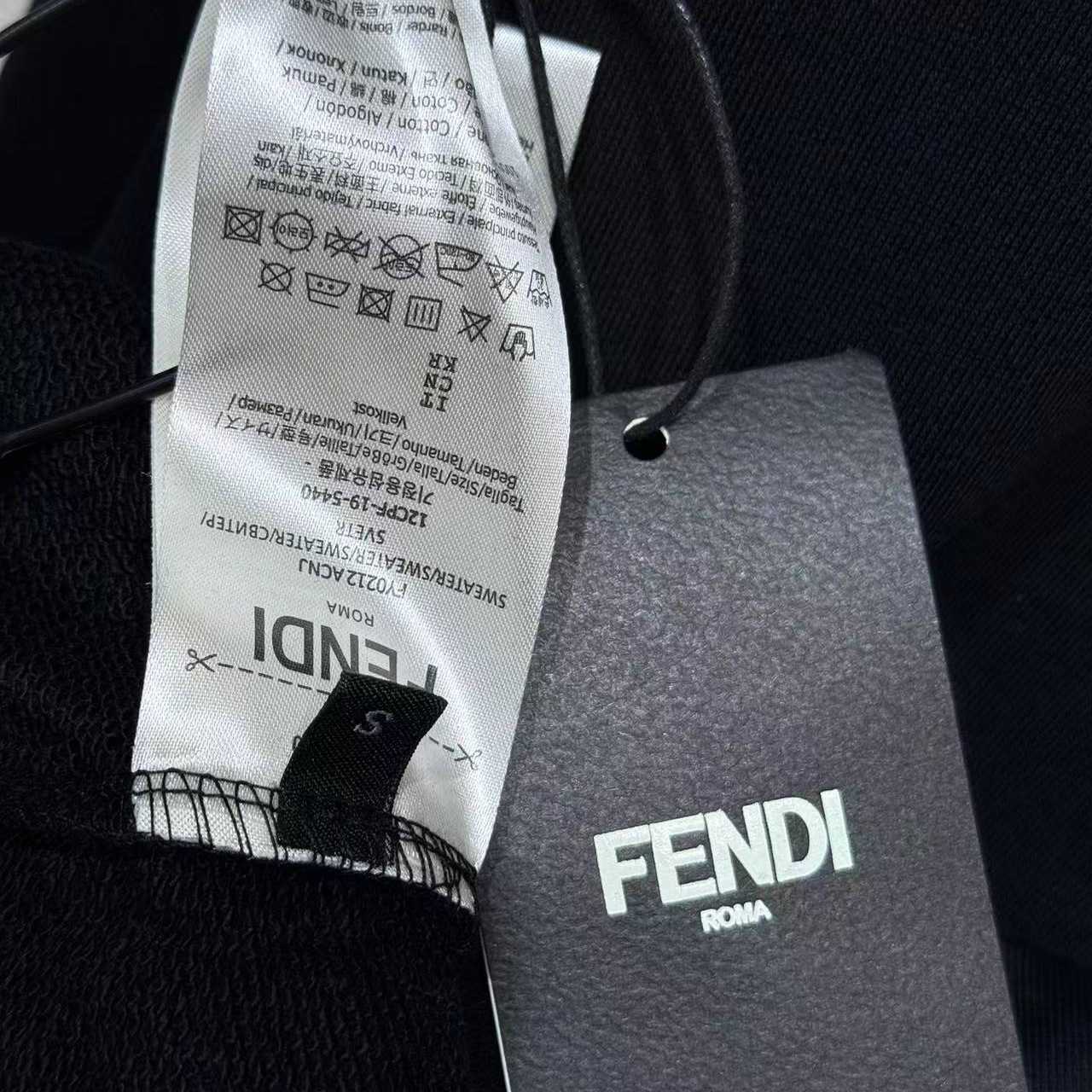 Fendi FF Sweatshirt - DopestKickz