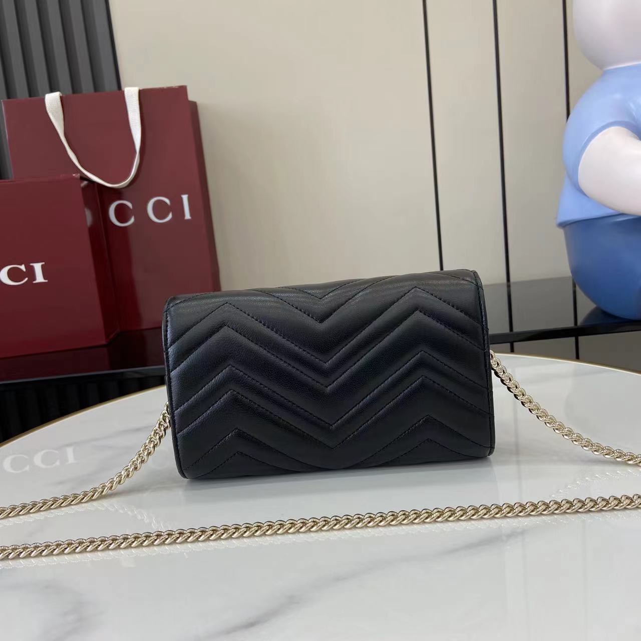 Gucci GG Marmont Wallet On Chain - DopestKickz