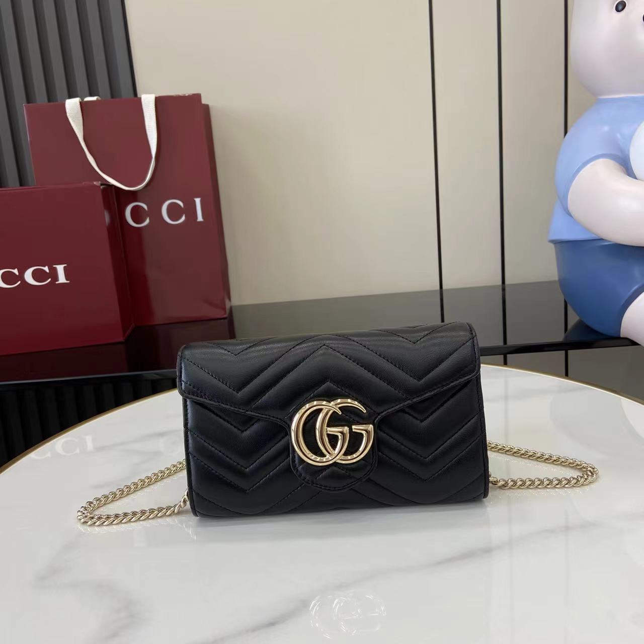 Gucci GG Marmont Wallet On Chain - DopestKickz