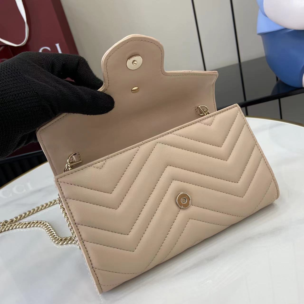 Gucci GG Marmont Wallet On Chain - DopestKickz