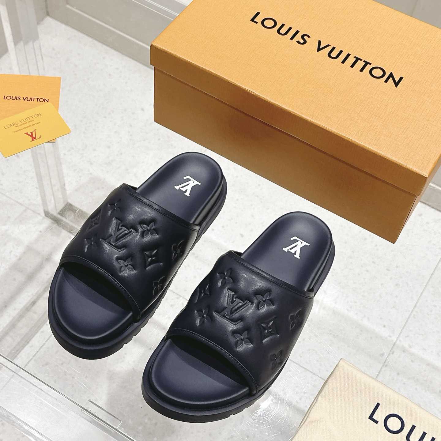 Louis Vuitton Miami Mule   1ADGFD  - DopestKickz