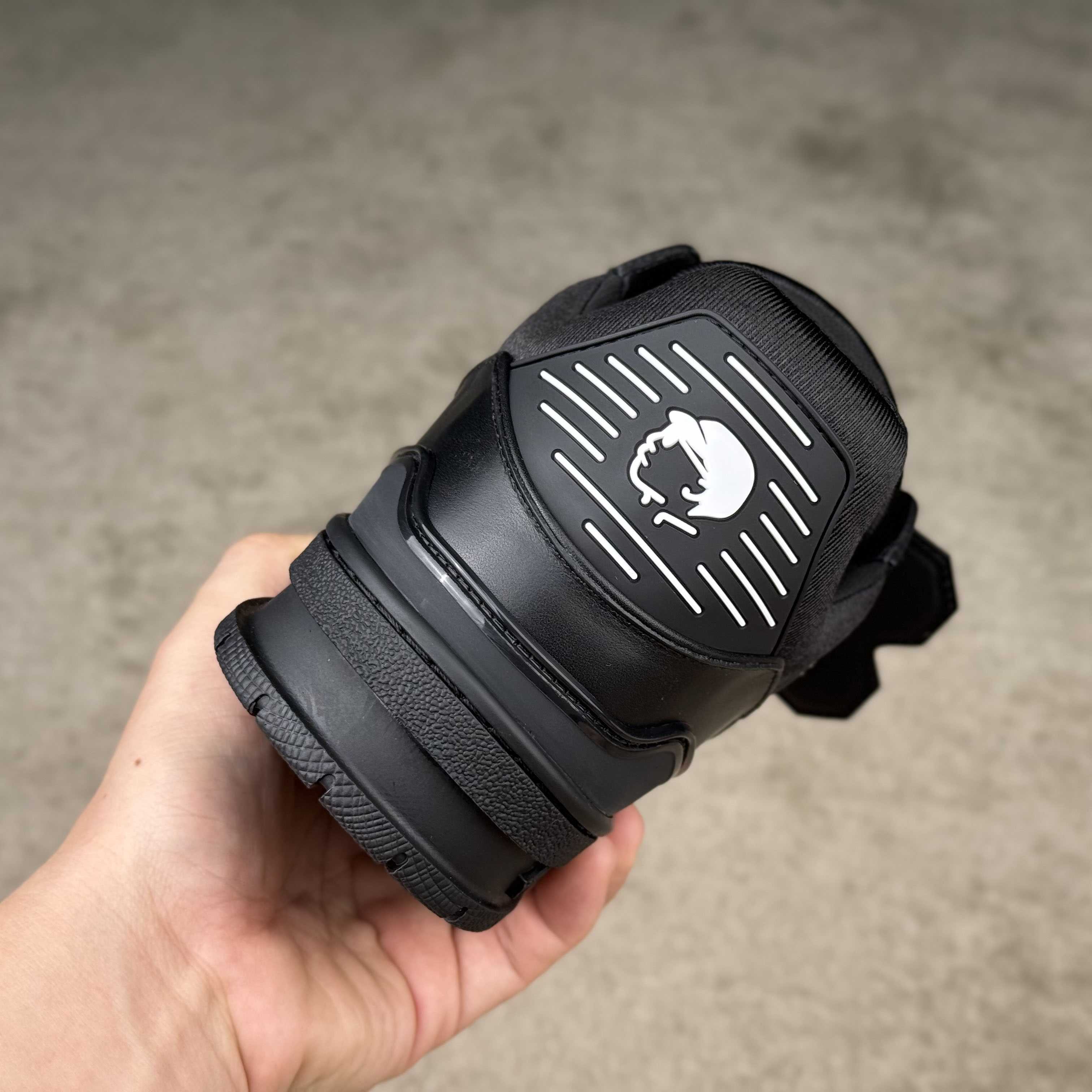 Louis Vuitton LV Trainer Sneaker   1AIKRX - DopestKickz