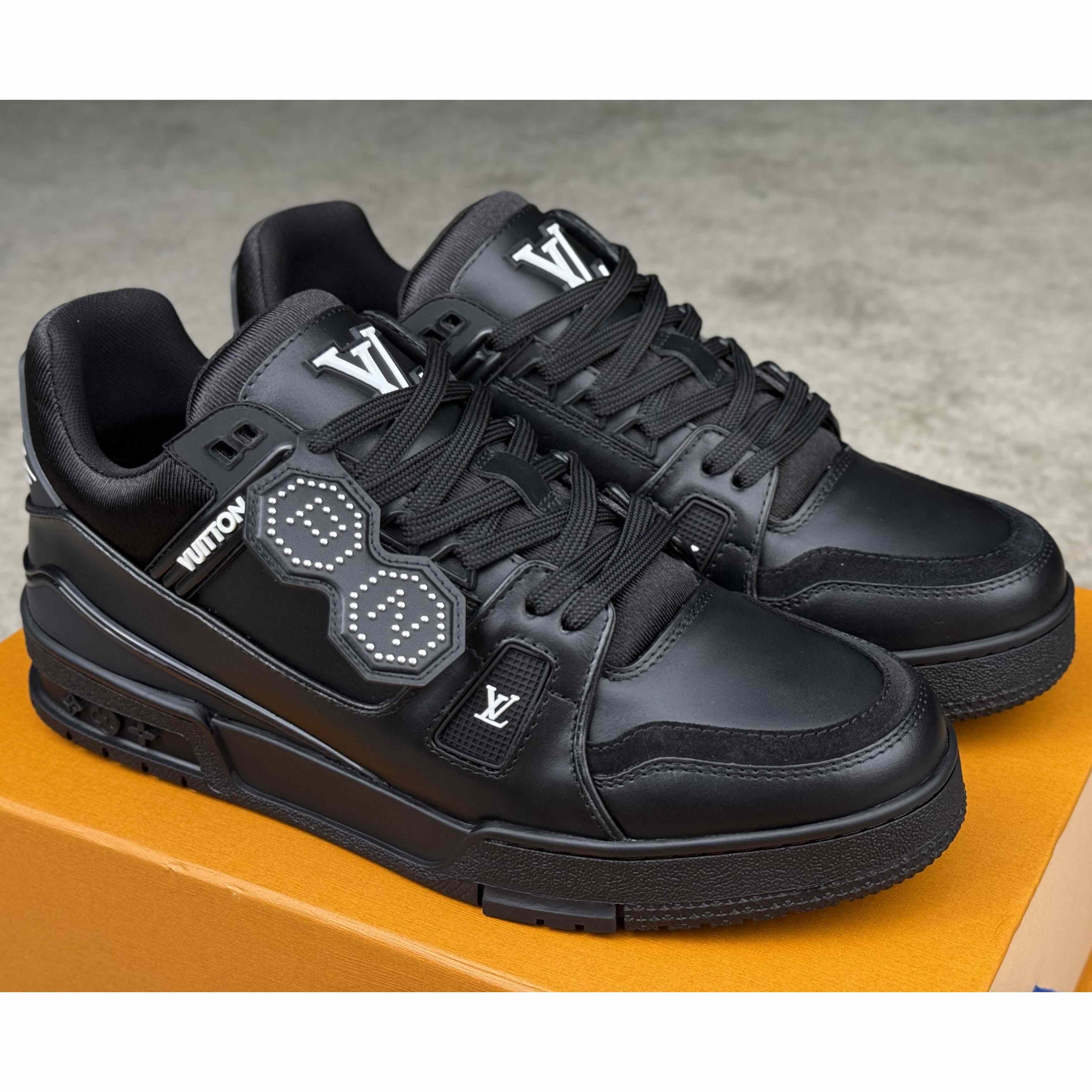 Louis Vuitton LV Trainer Sneaker   1AIKRX - DopestKickz
