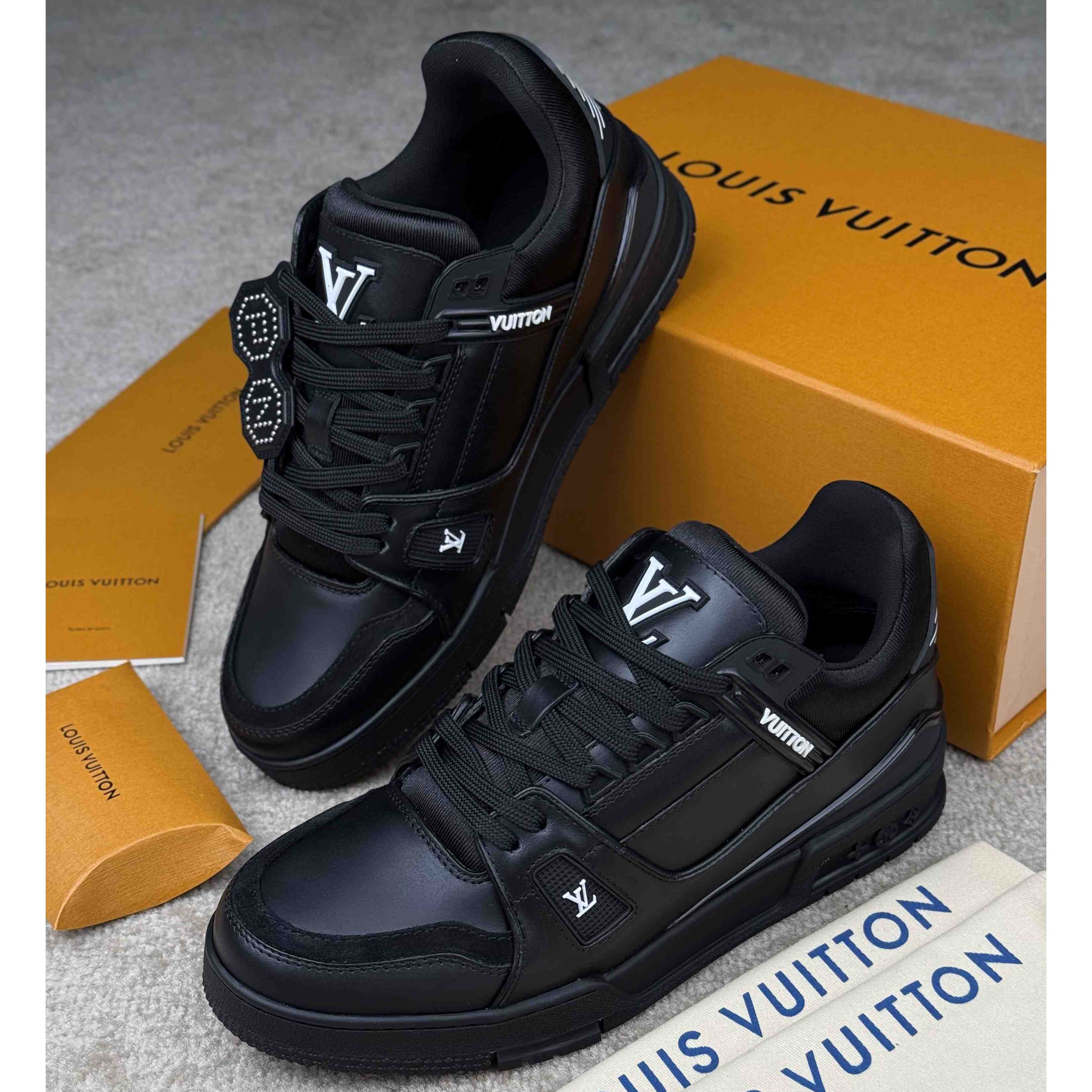 Louis Vuitton LV Trainer Sneaker   1AIKRX - DopestKickz