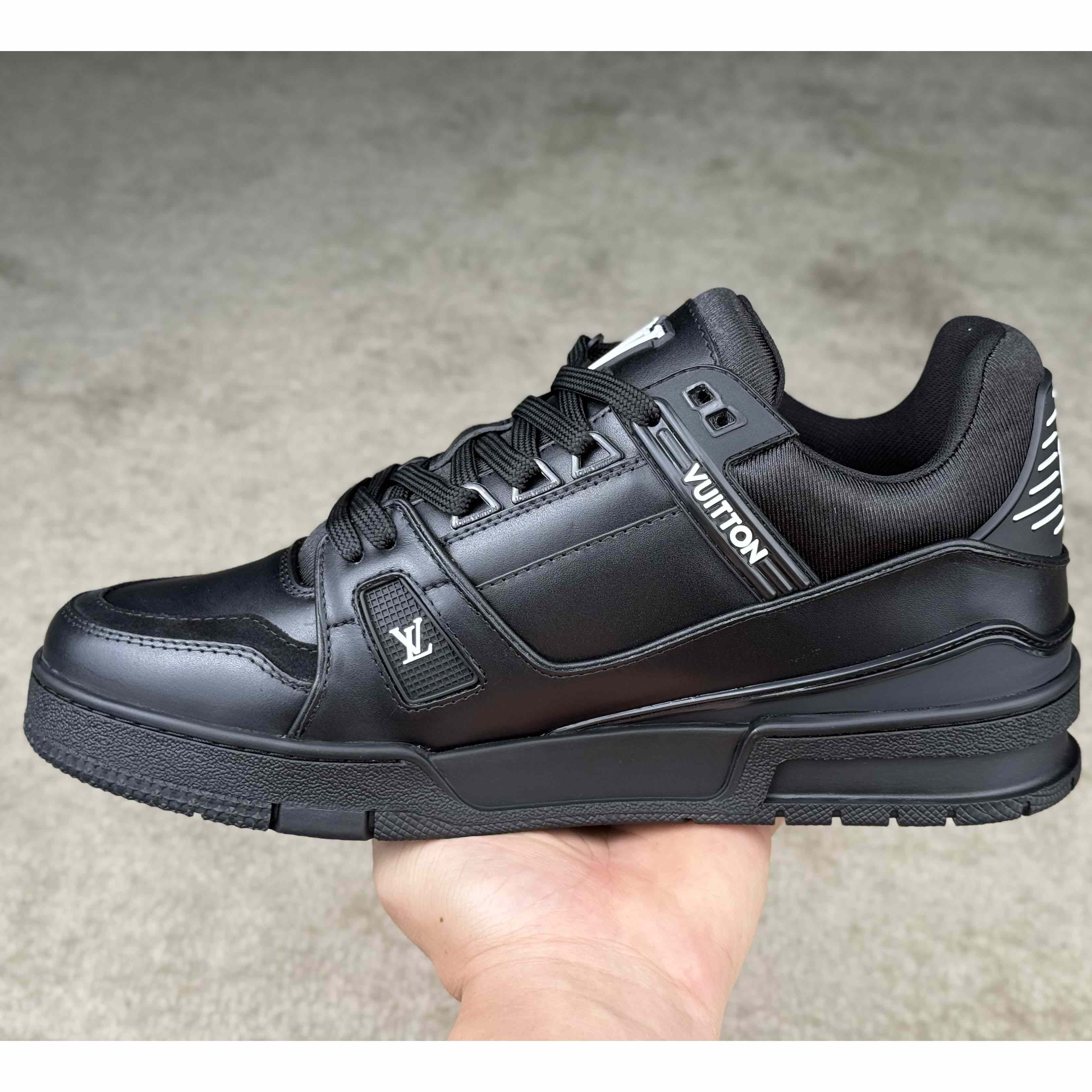 Louis Vuitton LV Trainer Sneaker   1AIKRX - DopestKickz