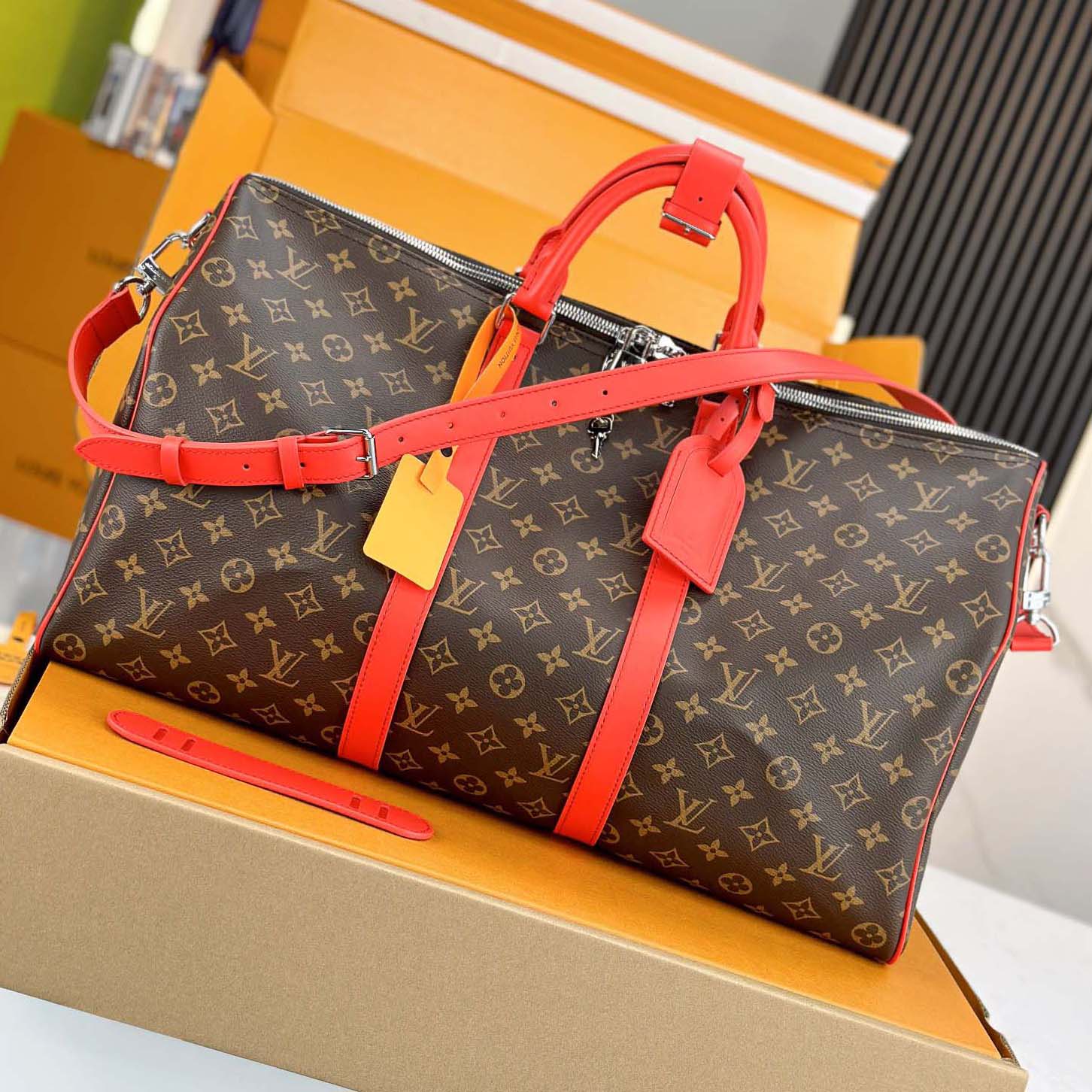 Louis Vuitton Keepall Bandoulière 50  N46769 - DopestKickz