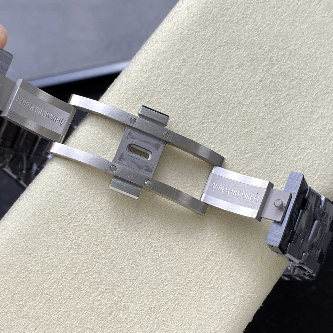 Audemars Piguet Royal Oak Double Balance Wheel Openworked 41mm - DopestKickz