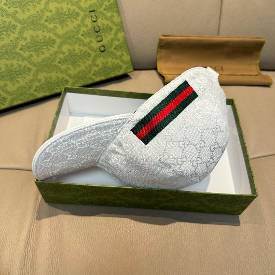 Gucci Original GG Canvas Baseball Hat With Web - DopestKickz