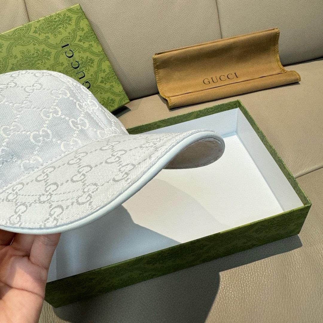 Gucci Original GG Canvas Baseball Hat With Web - DopestKickz