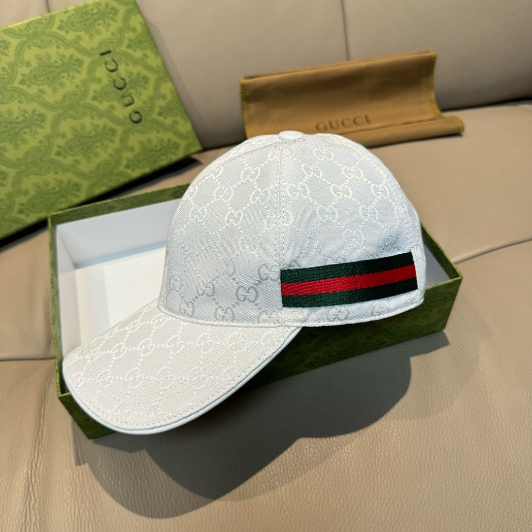 Gucci Original GG Canvas Baseball Hat With Web - DopestKickz