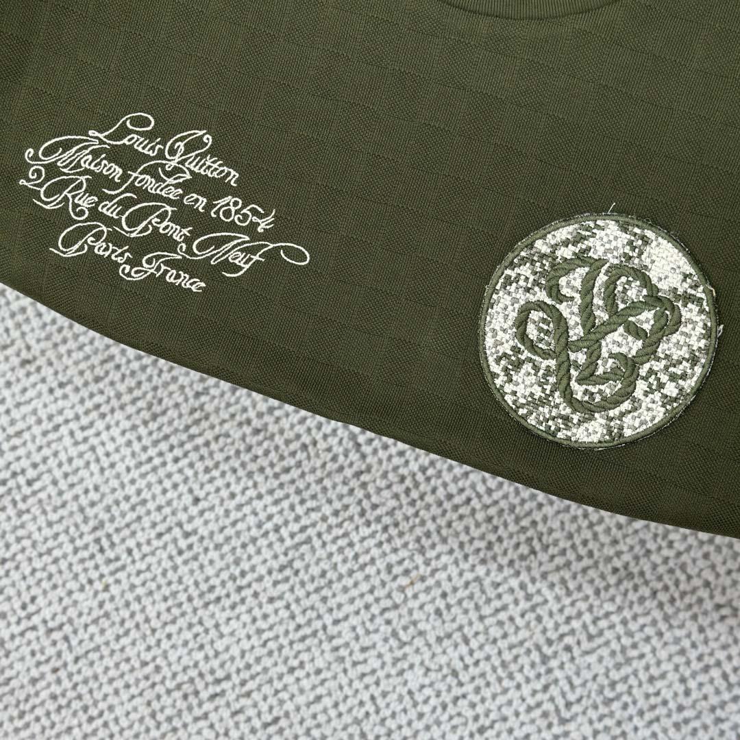 Louis Vuitton Damier Pique T-Shirt   1AGKLH - DopestKickz