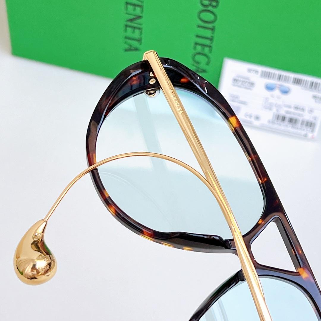 Bottega Veneta Drop Aviator Sunglasses  BV1273S - DopestKickz