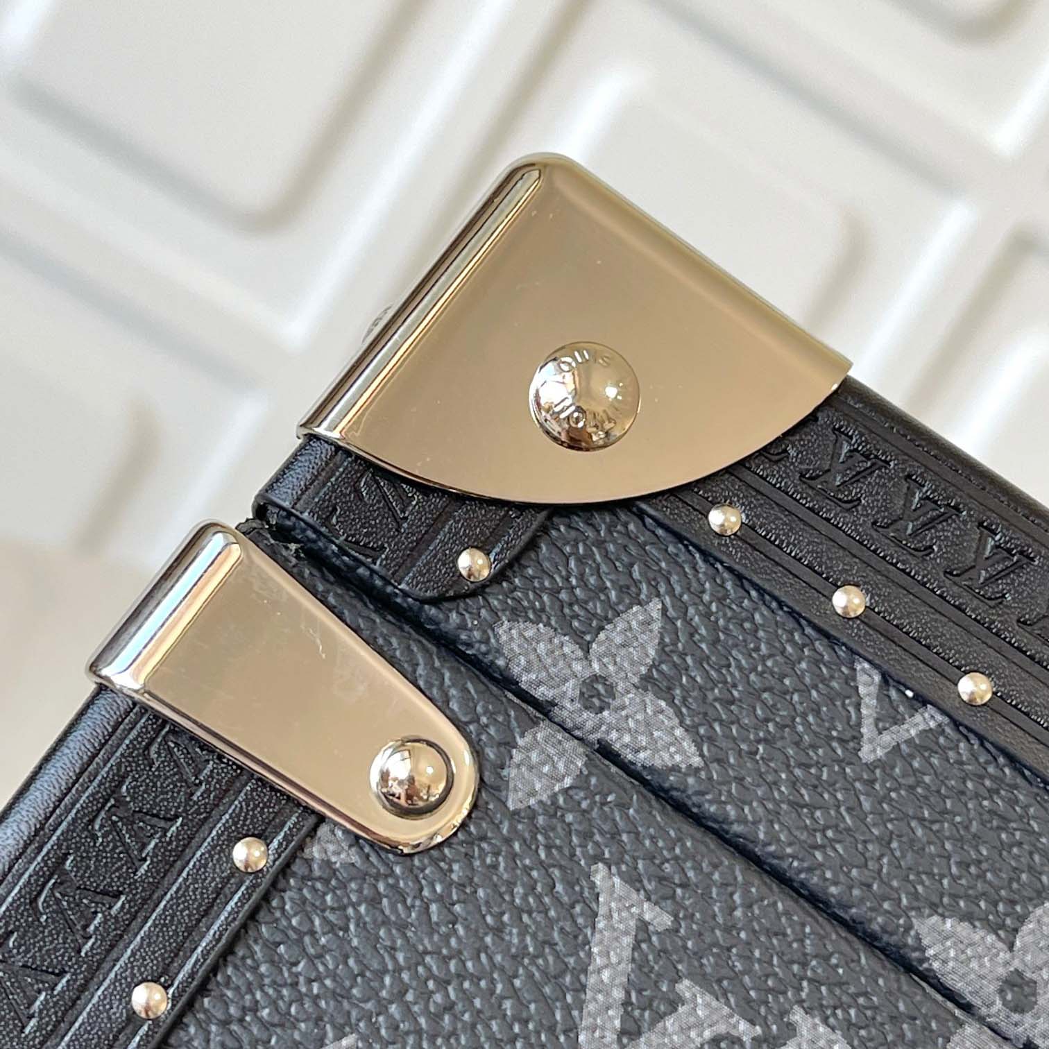 Louis Vuitton Coffret 8 Montres   - DopestKickz