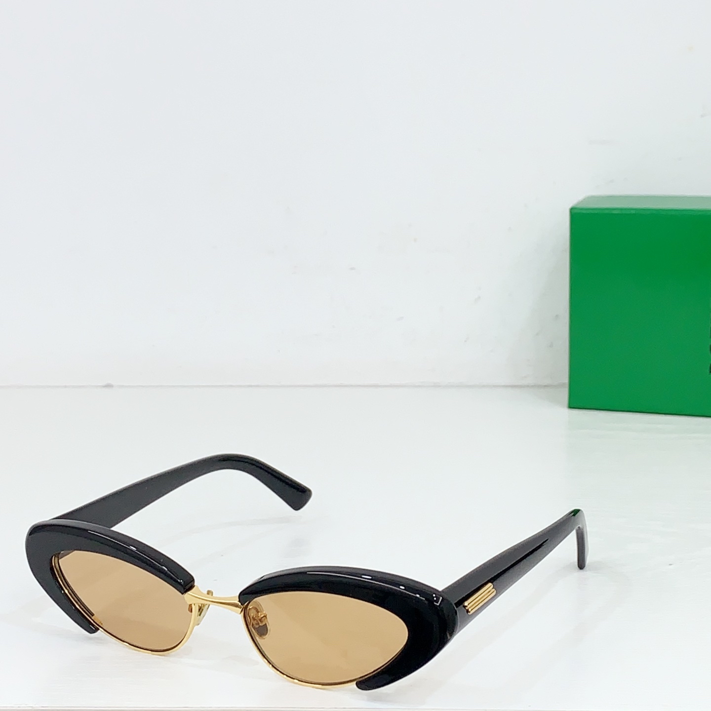 Bottega Veneta Angle Cat Eye Sunglasses    - DopestKickz