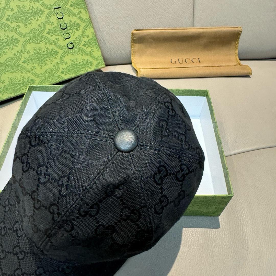 Gucci Original GG Canvas Baseball Hat With Web - DopestKickz