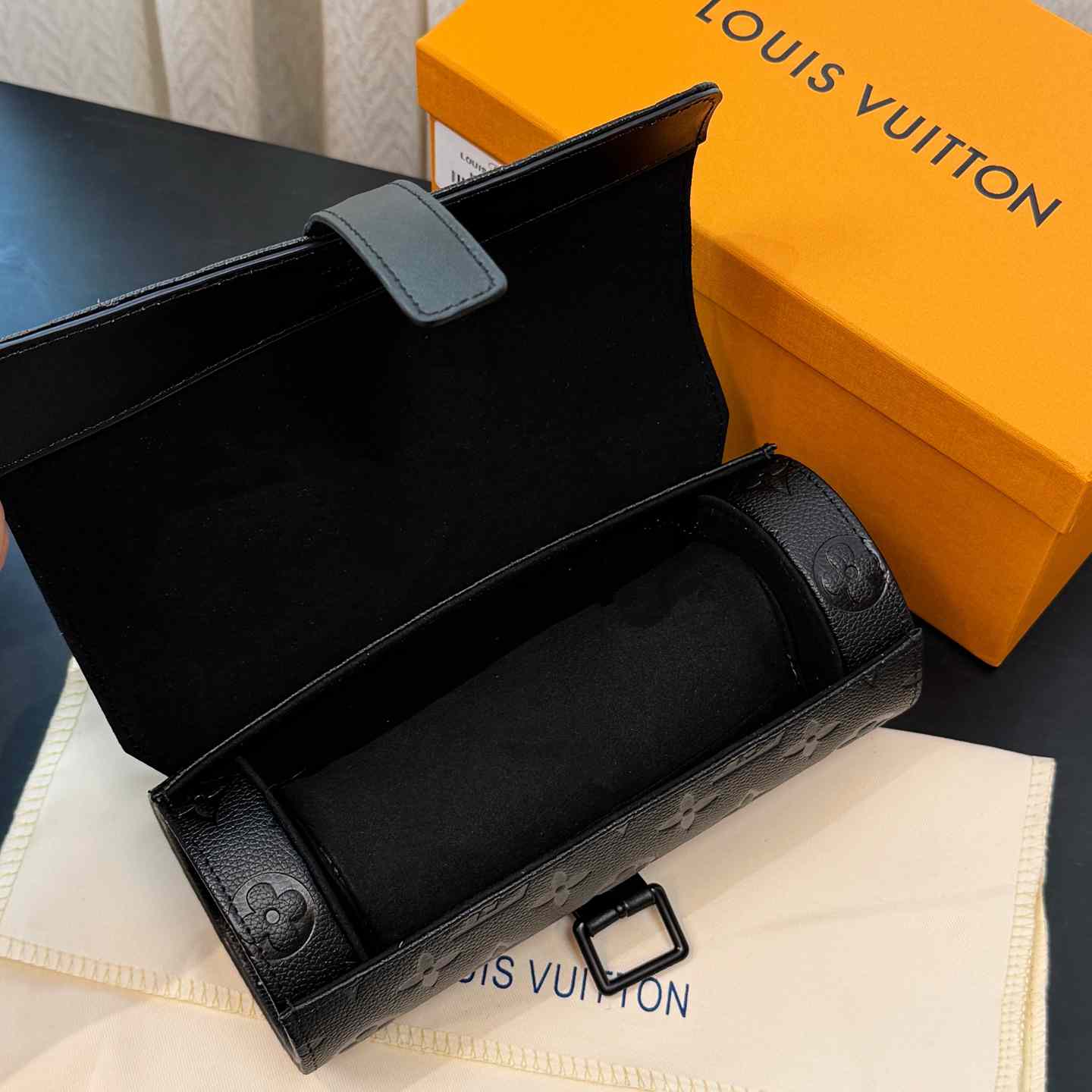 Louis Vuitton 3 Watch Case    - DopestKickz