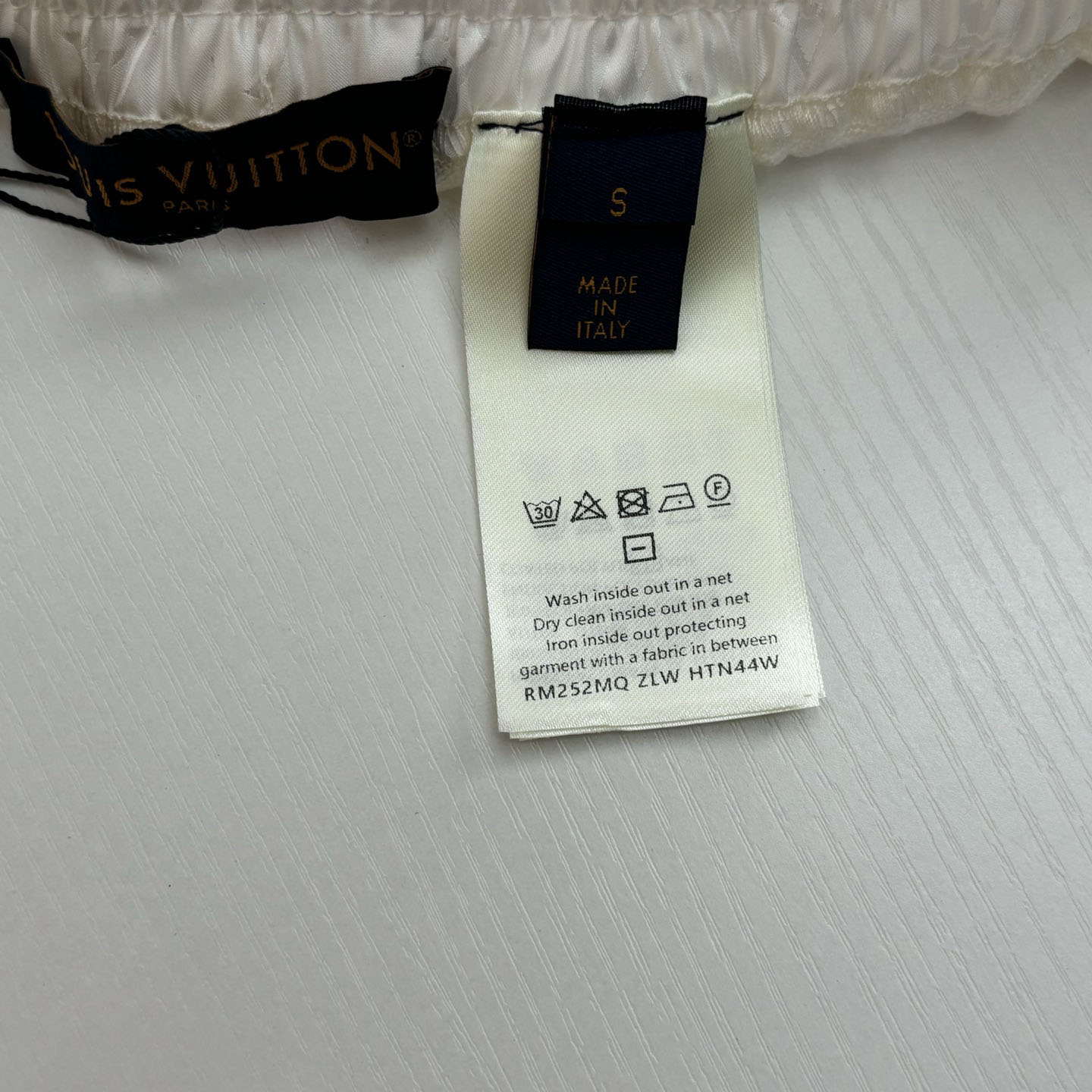 Louis Vuitton Shorts With Monogram Nylon Details   1AHVPK - DopestKickz