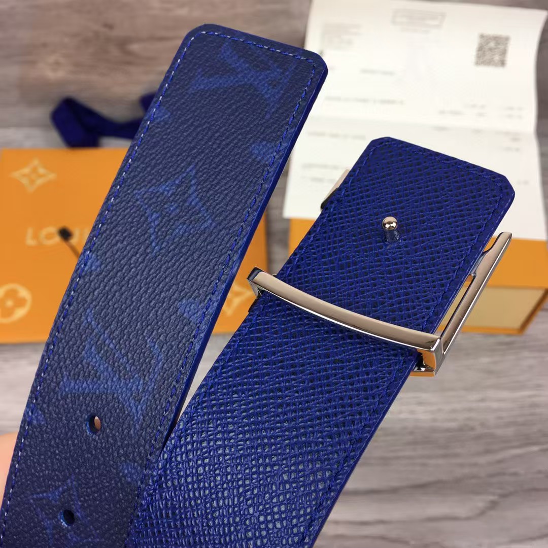 Louis Vuitton LV Dimension 40mm Reversible Belt    MO159U - DopestKickz