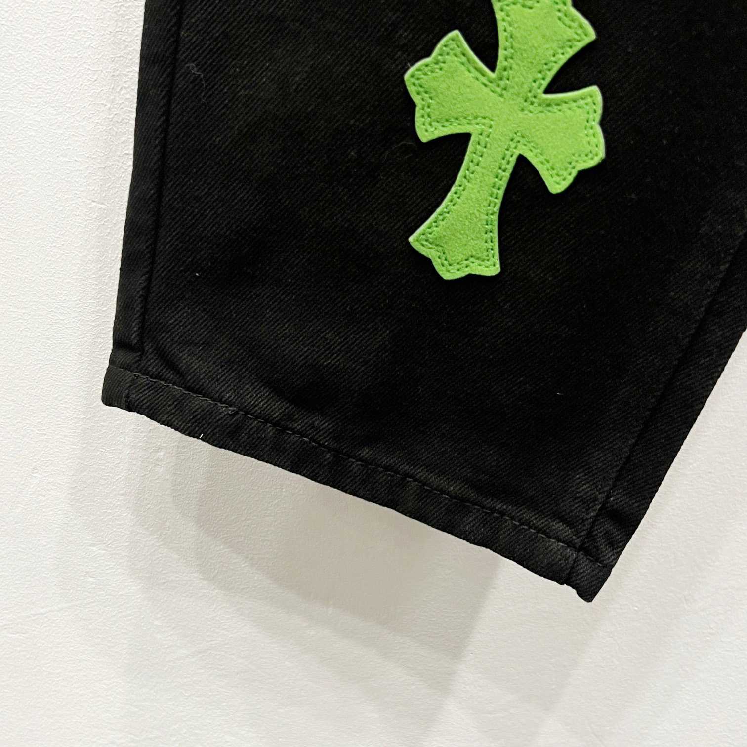 Chrome Hearts Cross Jeans - DopestKickz