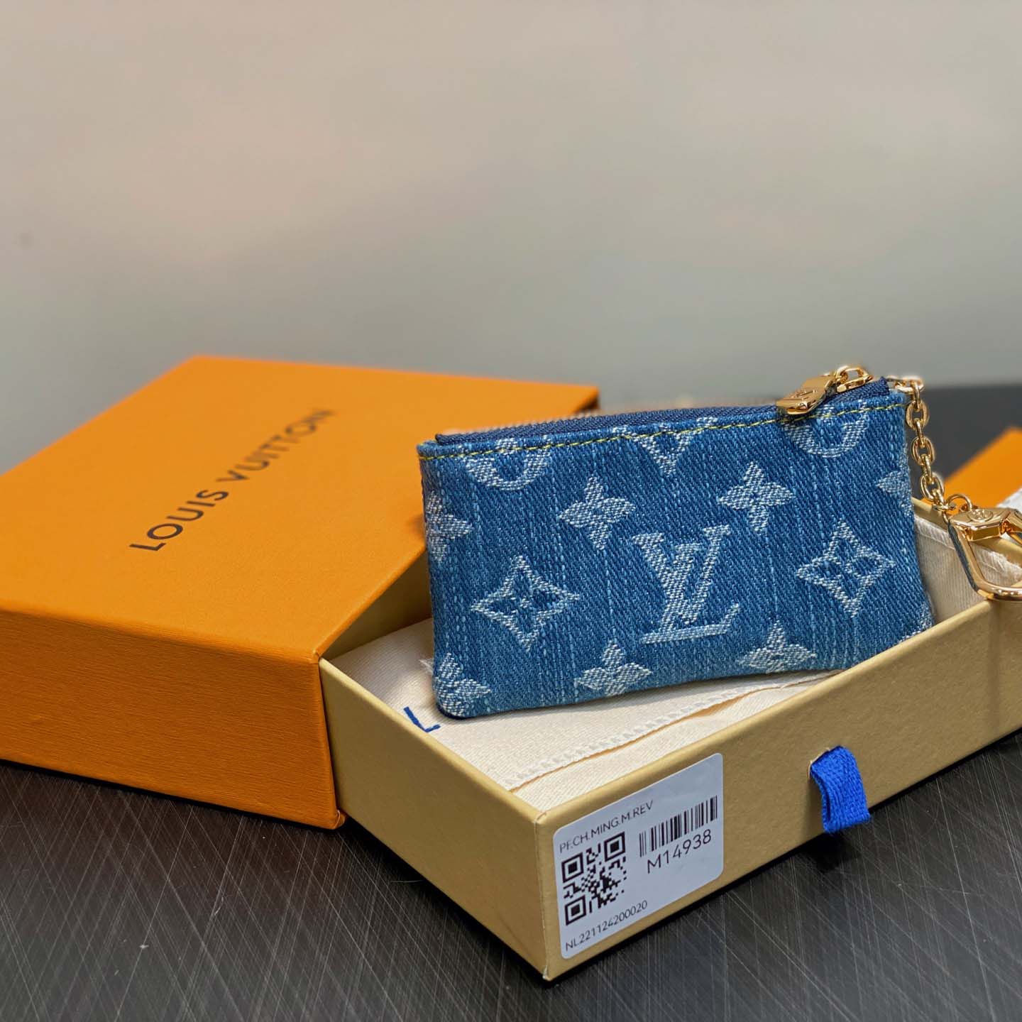 Louis Vuitton LV x TM Key Pouch   M14938 - DopestKickz