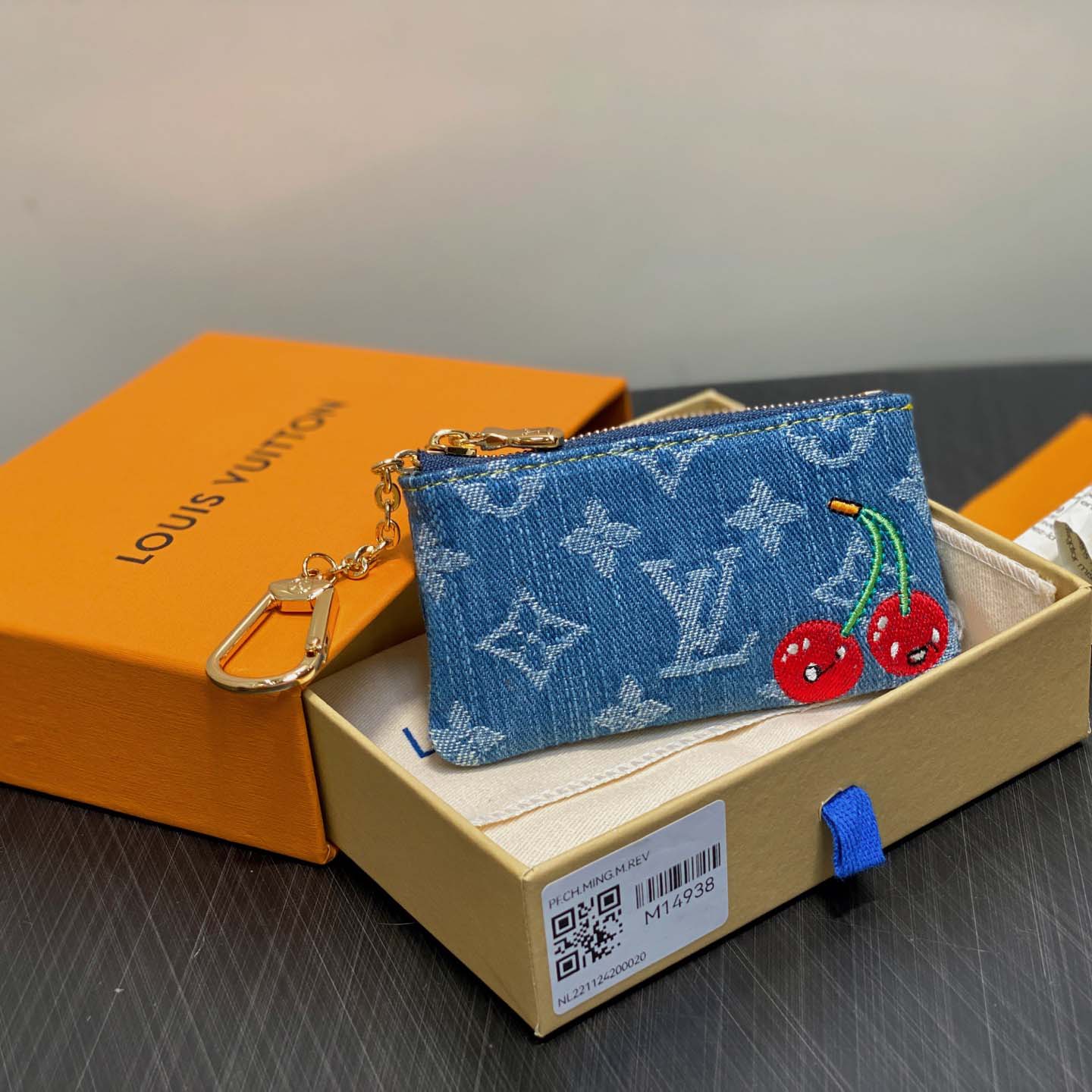Louis Vuitton LV x TM Key Pouch   M14938 - DopestKickz