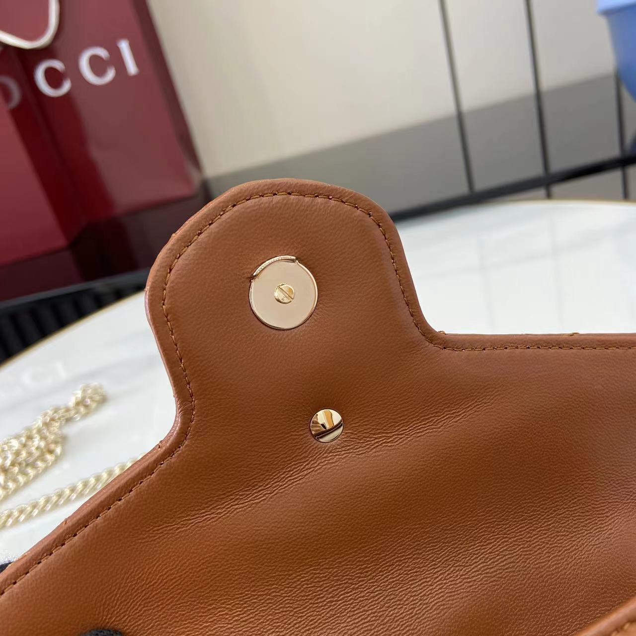 Gucci GG Marmont Wallet On Chain - DopestKickz