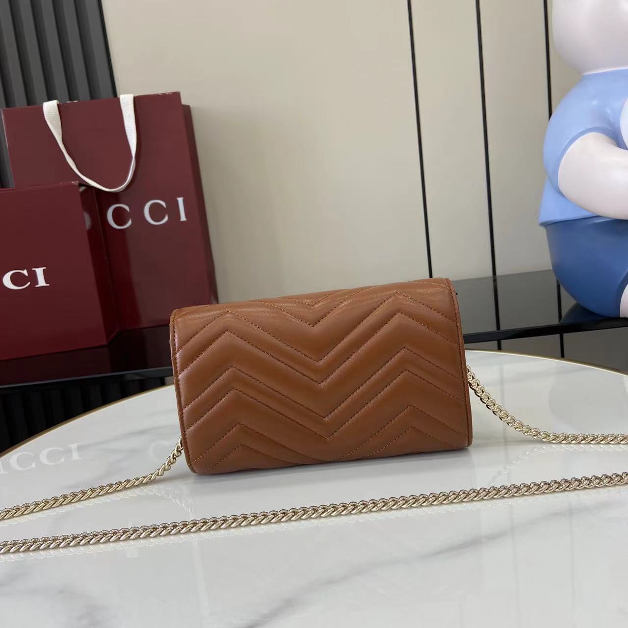 Gucci GG Marmont Wallet On Chain - DopestKickz
