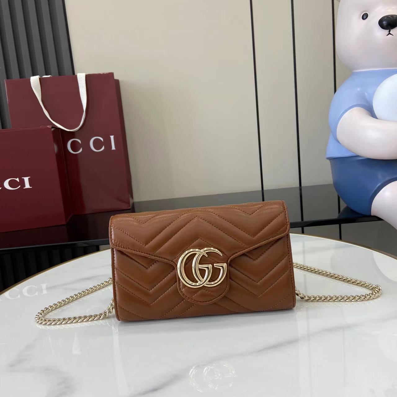 Gucci GG Marmont Wallet On Chain - DopestKickz