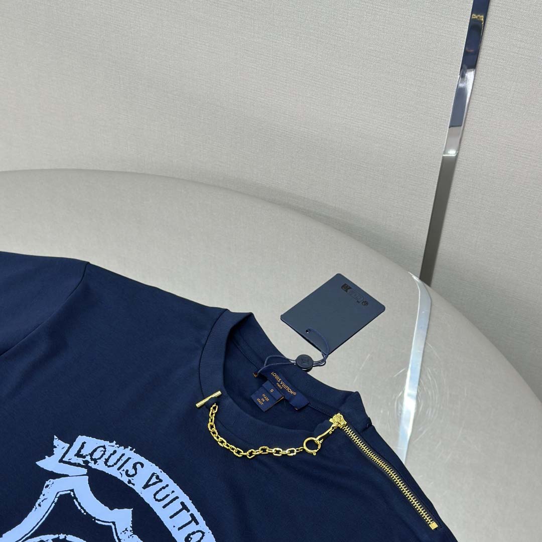 Louis Vuitton Signature Zipper Detail T-Shirt   1AI469 - DopestKickz