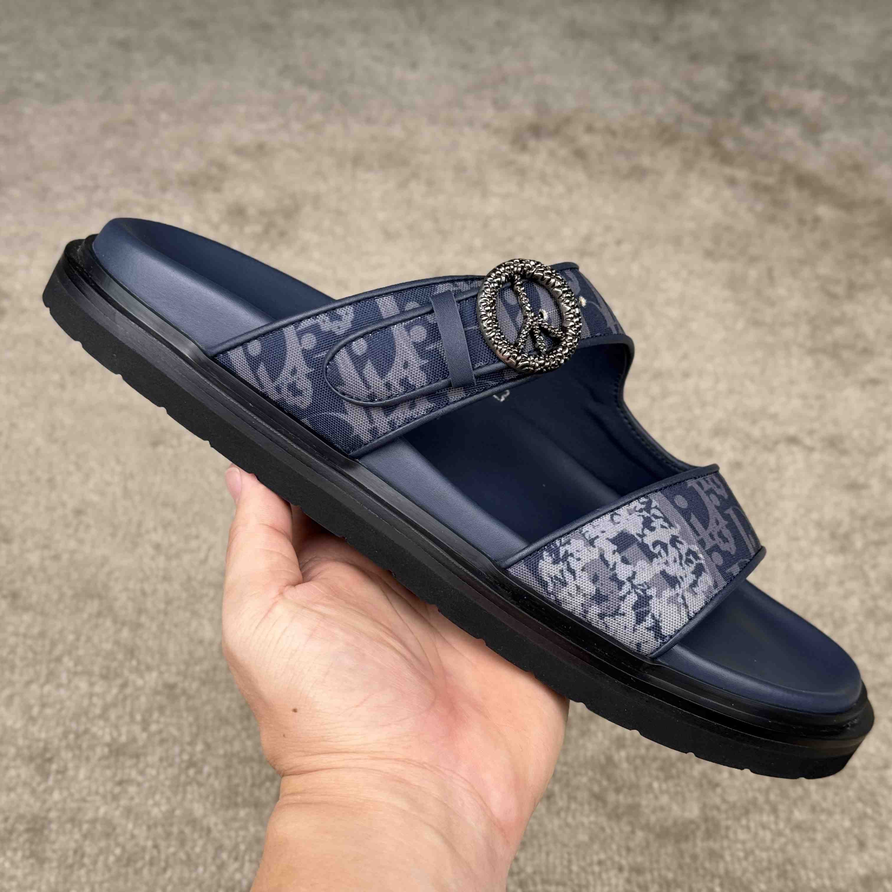 Denim Tears x Dior Aqua Sandal 'Dior Tears - Peace Sign' - DopestKickz
