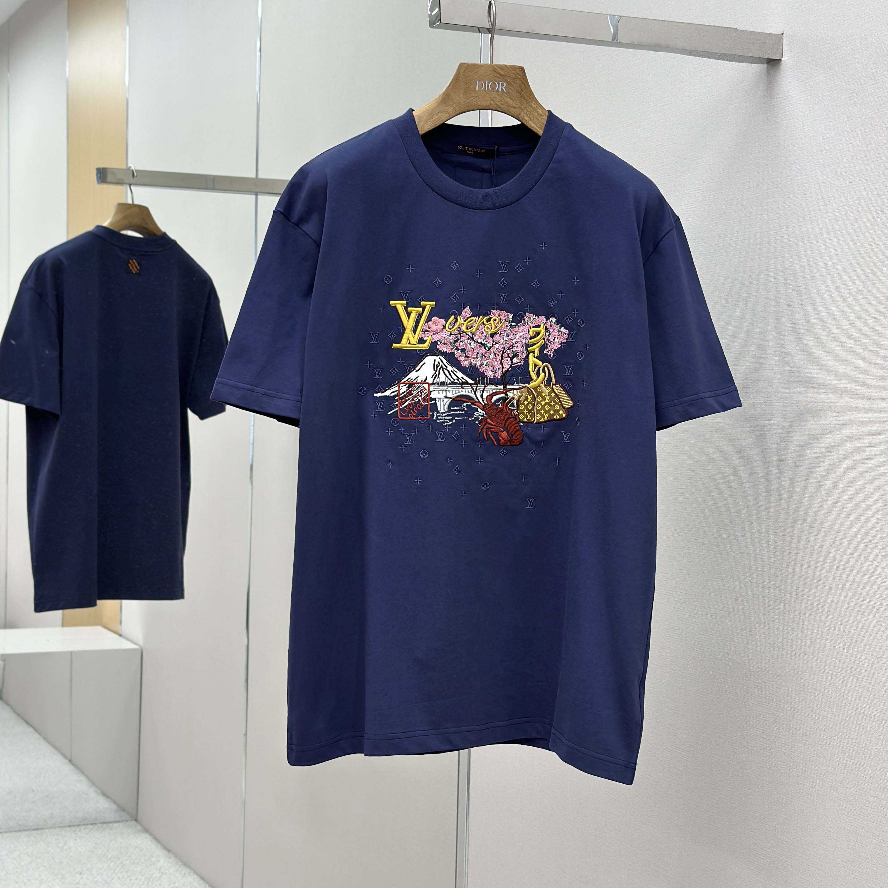 Louis Vuitton Embroidered T-Shirt   1AIMKV - DopestKickz