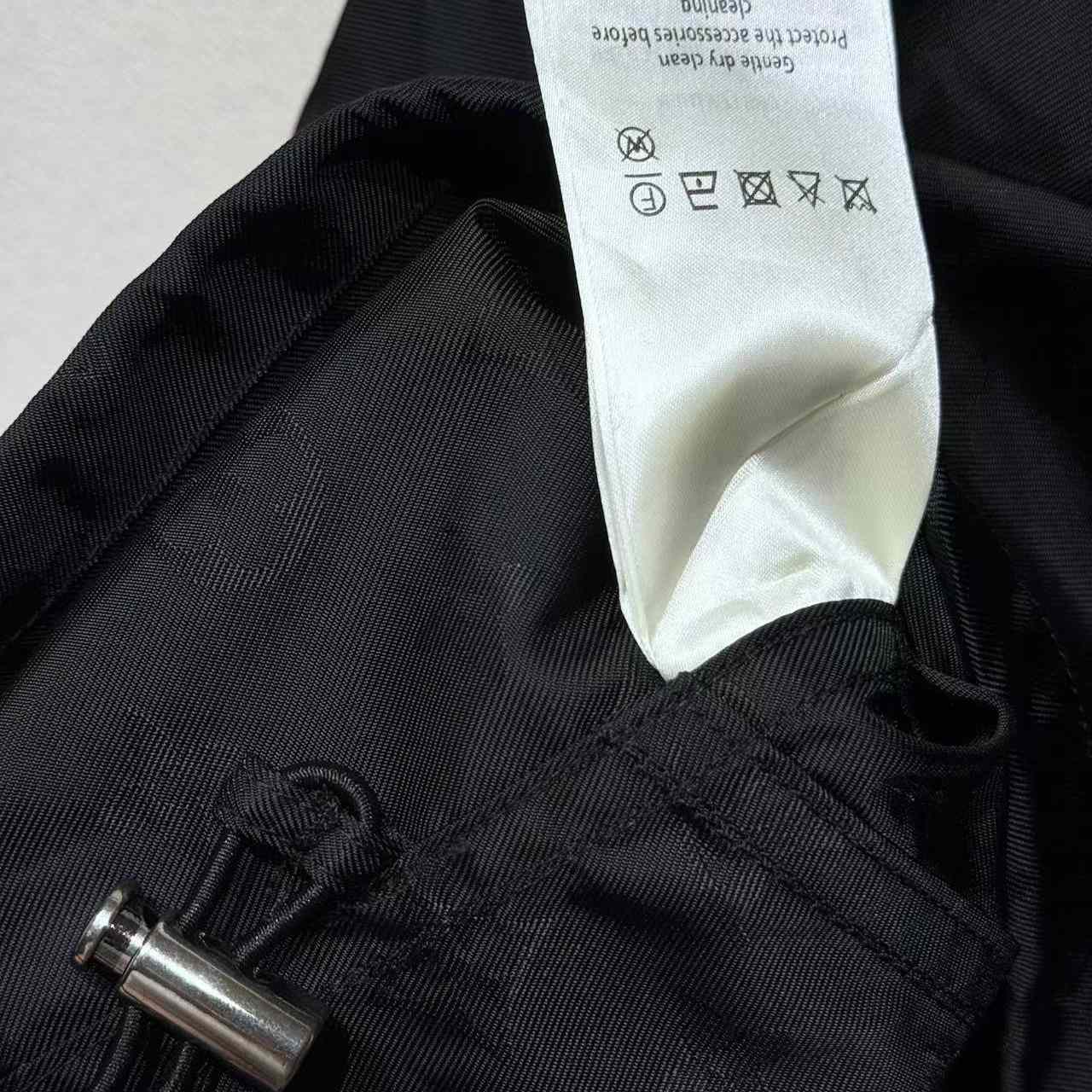 Louis Vuitton Cropped Monogram Windbreaker   1AHX65 - DopestKickz