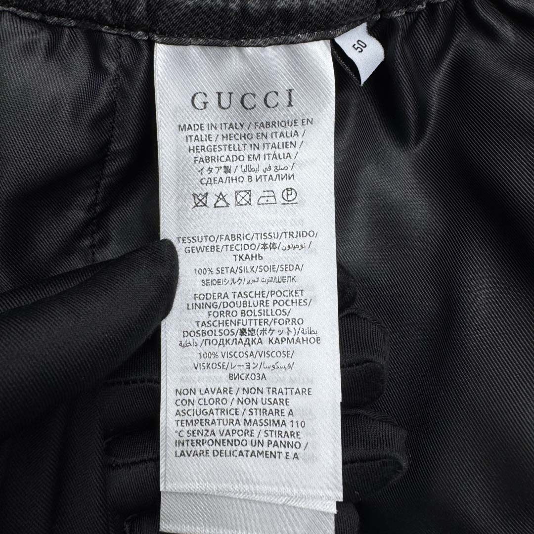 Gucci Printed Silk Twill Shorts - DopestKickz