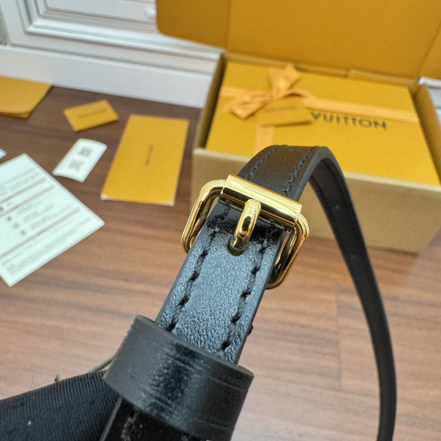 Louis Vuitton Vanity Chain Pouch    M47125 - DopestKickz