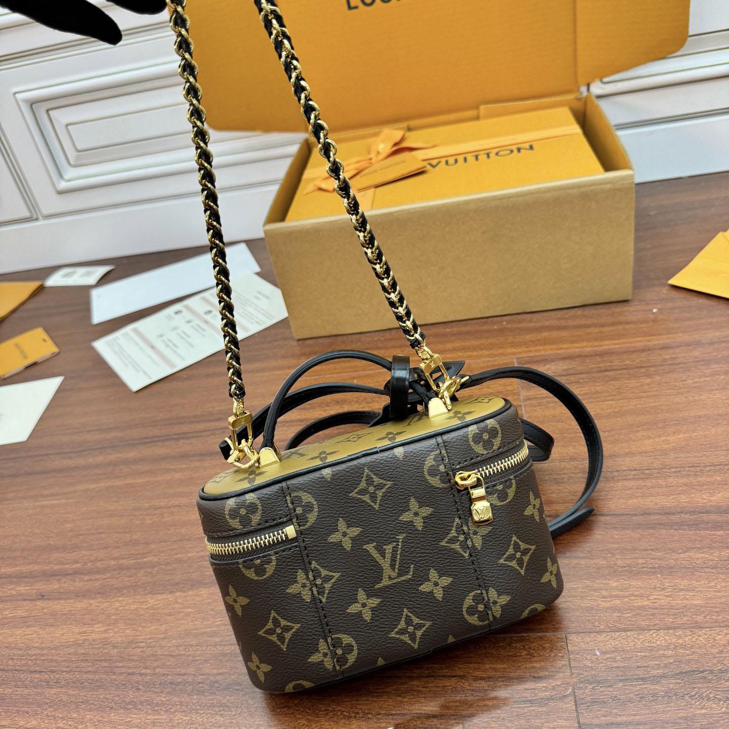 Louis Vuitton Vanity Chain Pouch    M47125 - DopestKickz