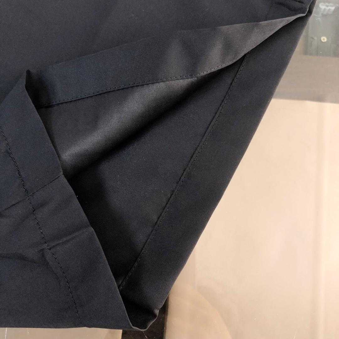 Givenchy 4G logo-print Shorts  - DopestKickz