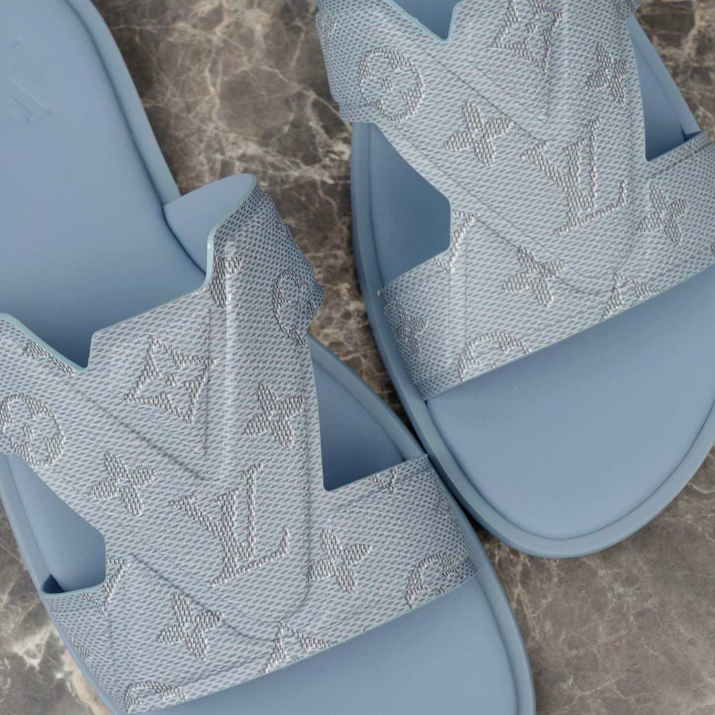 Louis Vuitton LV Oasis Mule   1AHSDM - DopestKickz