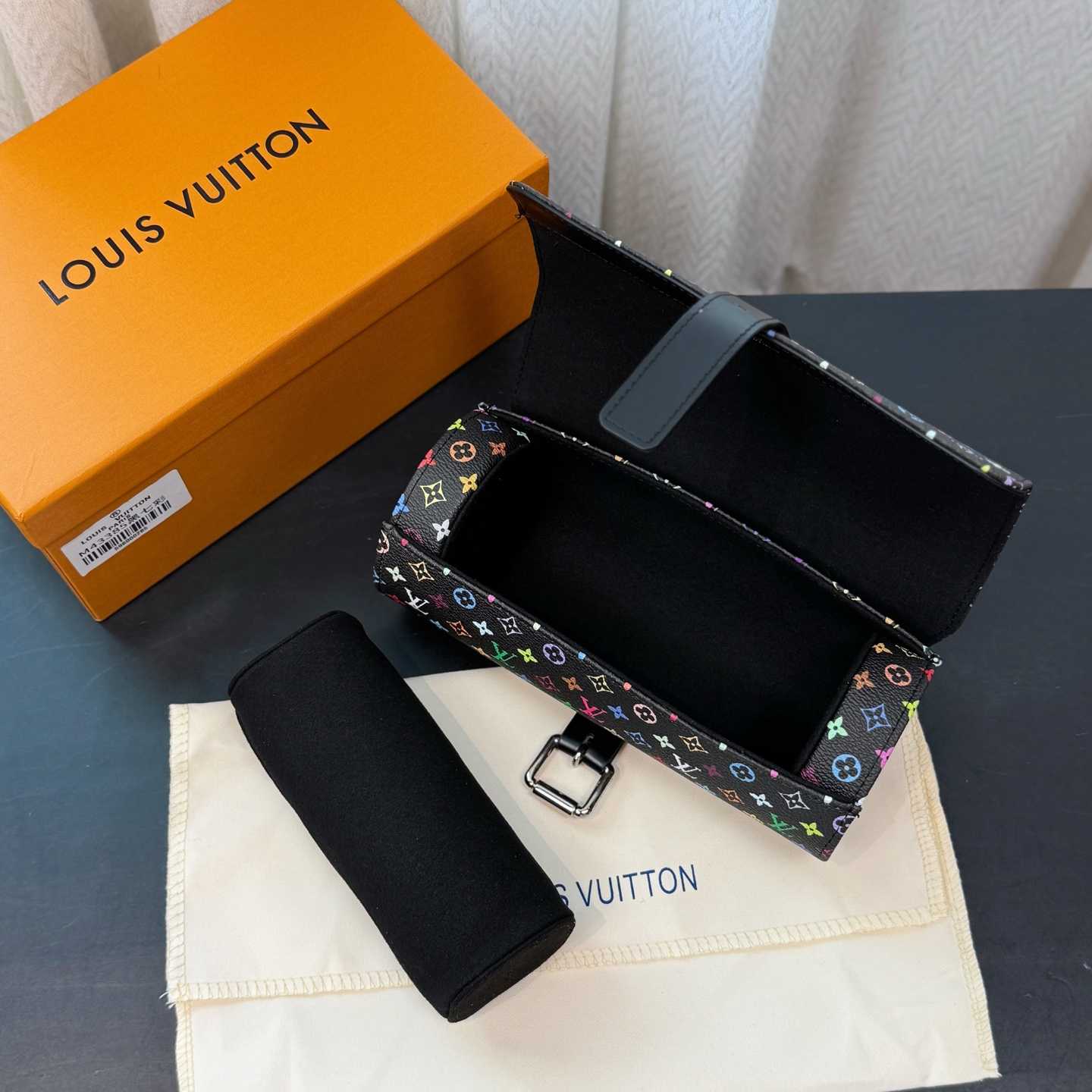 Louis Vuitton 3 Watch Case    - DopestKickz